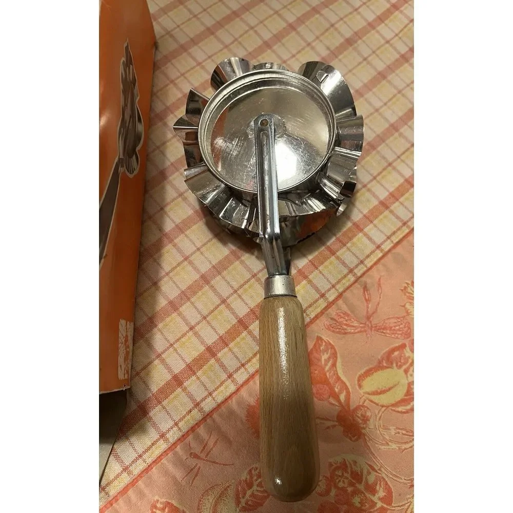 Vintage Italy Rolling Cookie Roller Cutter Metal Wooden Handle 6 Shapes Biscotti